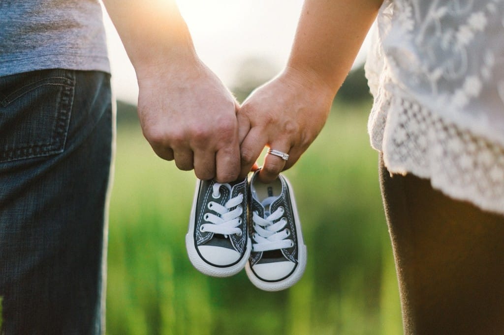 Kako ohraniti trdno partnerstvo, ko imamo majhne otroke