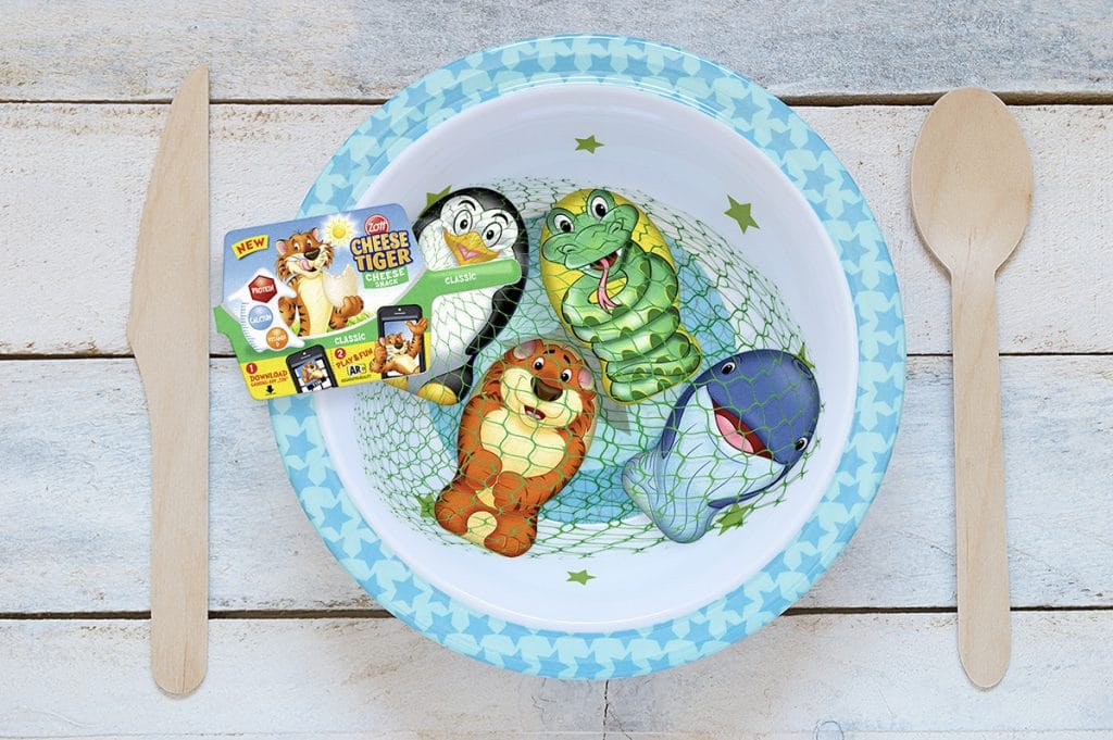 Vsestranska mlečna zabava za otroke